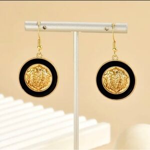 Lion head design earrings